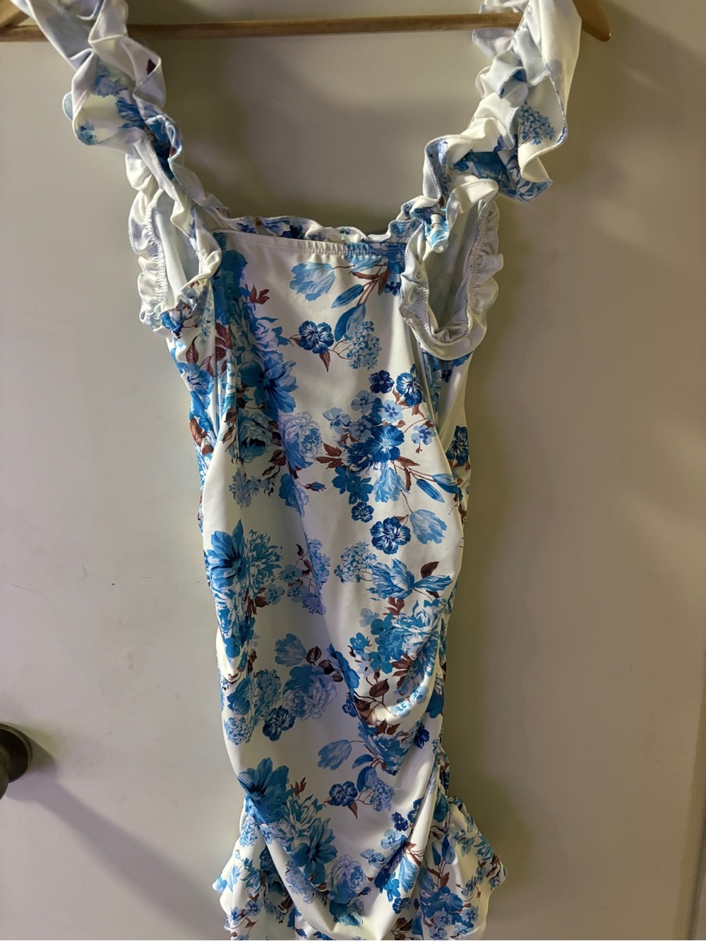 Flower Ruffle Dress - Picture 4 of 4